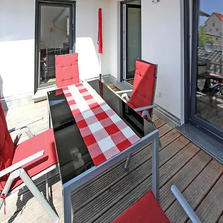 Lovely In Waren Mritz With Kitchen 公寓 瓦伦